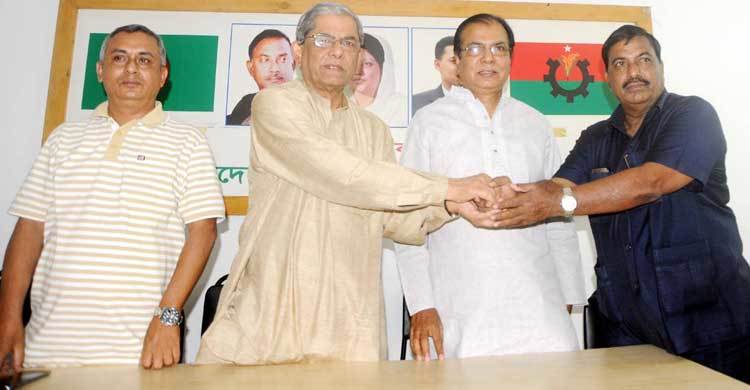 বিএনপিতে যোগ দিলেন জলঢাকা উপজেলা চেয়ারম্যান