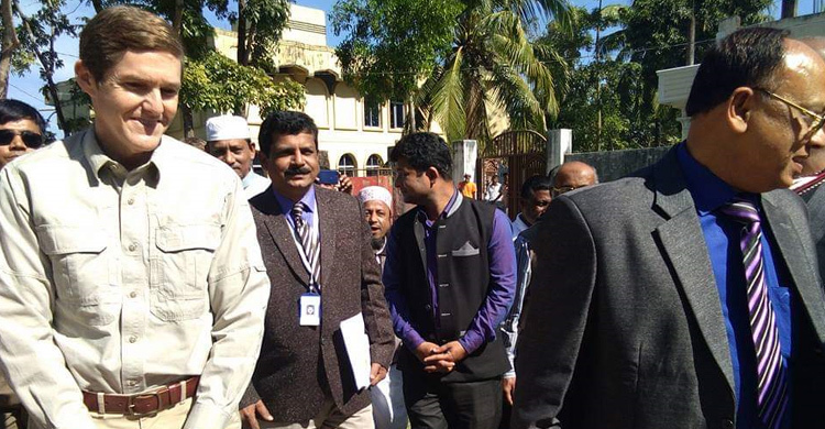 কক্সবাজারের স্থানীয়দেরও সহায়তা দেবে যুক্তরাষ্ট্র