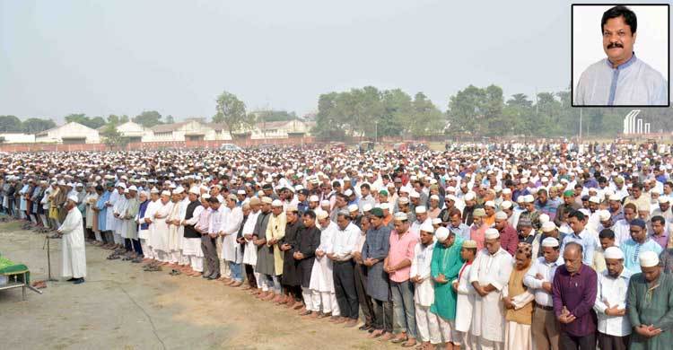 আওয়ামী লীগ নেতার জানাজায় মানুষের ঢল