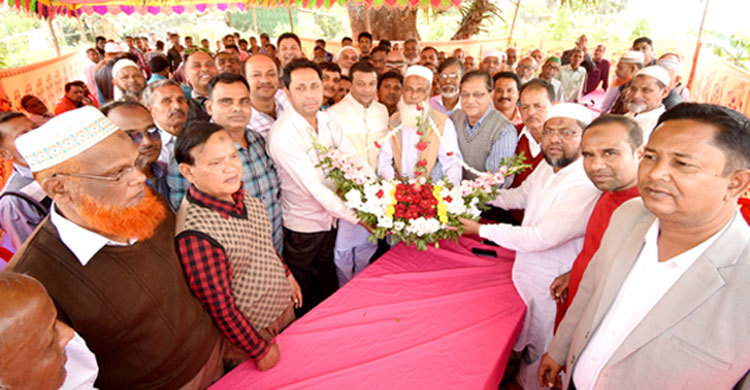 আওয়ামী লীগে যোগ দিলেন বিএনপির শতাধিক নেতাকর্মী