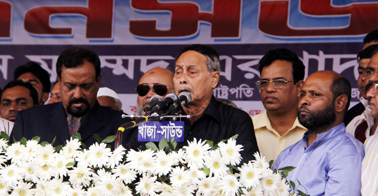 জাতীয় পার্টিকে ক্ষমতায় দেখে মরতে চান এরশাদ