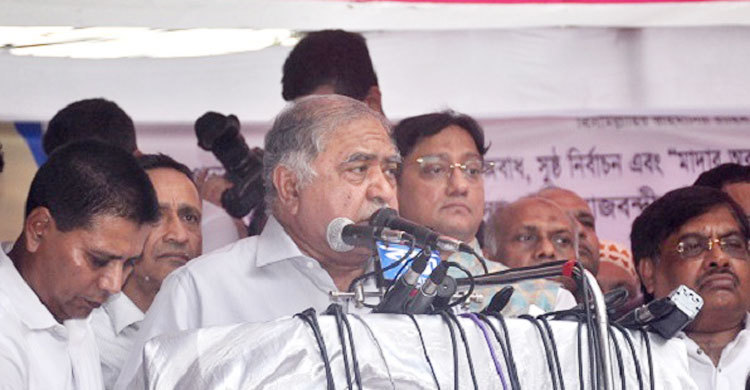 Dr Kamal threatens to file case for breaching constitution