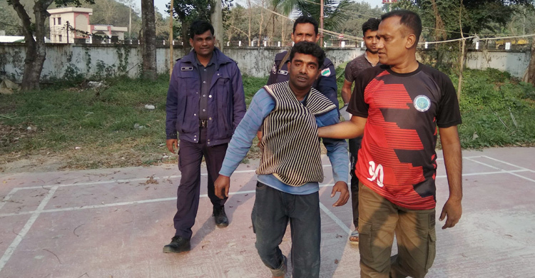 স্কুলছাত্রকে বলাৎকার করে ভিডিও করলেন যুবলীগ কর্মী