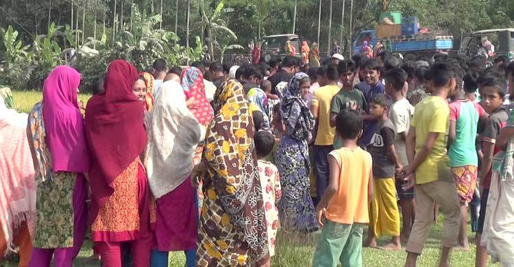 চালককে মেরে অটোরিকশা ছিনতাই