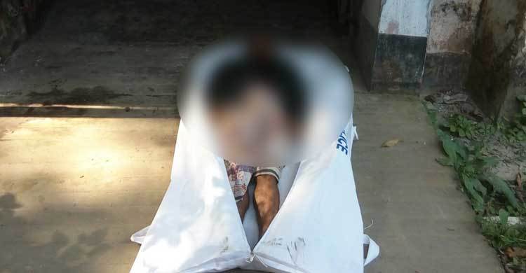 যুবককে পিটিয়ে গাছে ঝুলিয়ে দিলেন মেম্বার