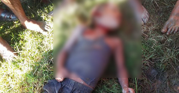 টেঁটা মেরে শিশু হত্যা