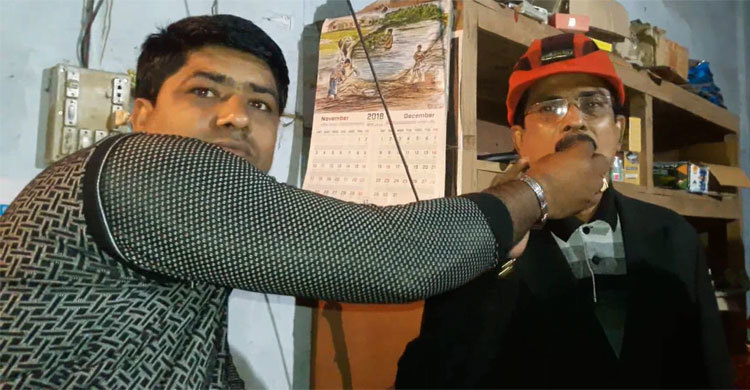 মাশরাফির নড়াইলে আনন্দের বন্যা