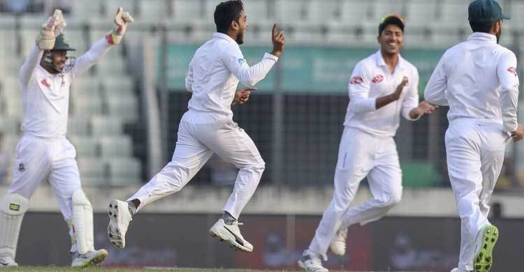 Mehidy 12-for scripts record Bangladesh win