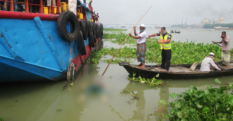 ধলেশ্বরীতে অজ্ঞাত যুবকের মরদেহ