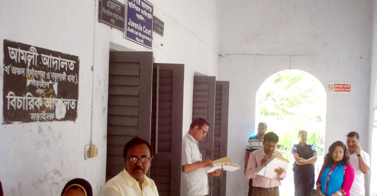 নড়াইলেও ব্যারিস্টার মইনুলের বিরুদ্ধে গ্রেফতারি পরোয়ানা