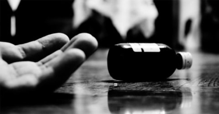 বগুড়ায় বিষপানে শিশুসহ মায়ের আত্মহত্যা
