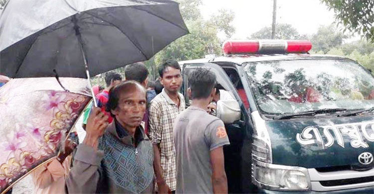 শ্রমিকরা অ্যাম্বুলেন্স ছেড়ে দিলেই হয়তো বেঁচে যেত আমার ভাতিজি