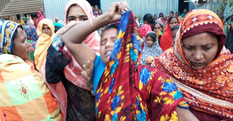 দাওয়াত দিয়ে ২ ভাগ্নেকে মেরে ফেললেন মামা