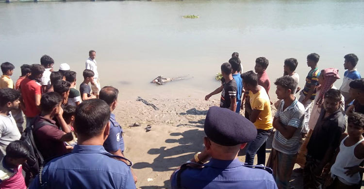 নদীতে ভেসে উঠলো দুই লাশ