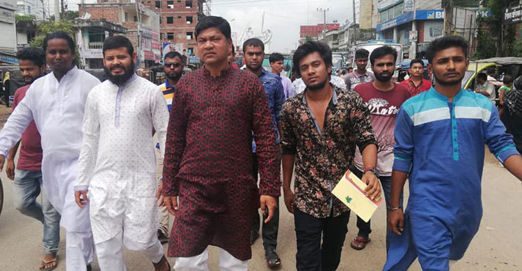 ছাত্রলীগের হাতে লাঞ্ছনার শিকার আ.লীগ নেতা