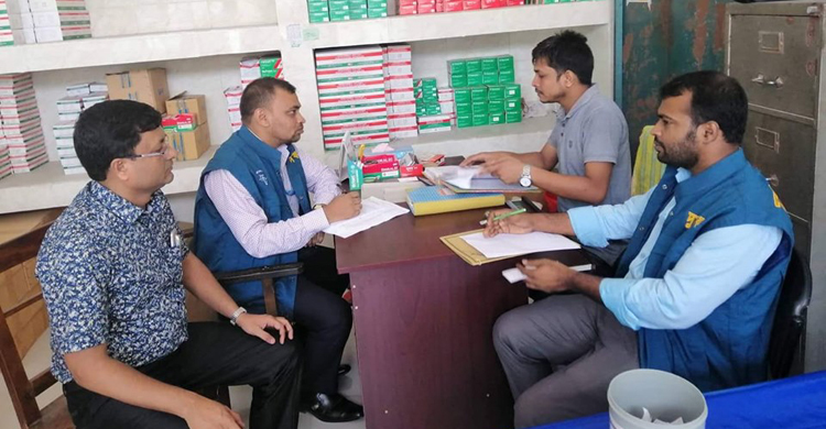 চার প্রতিষ্ঠানে অভিযান, পাঁচ ডিসিকে দুদকের চিঠি