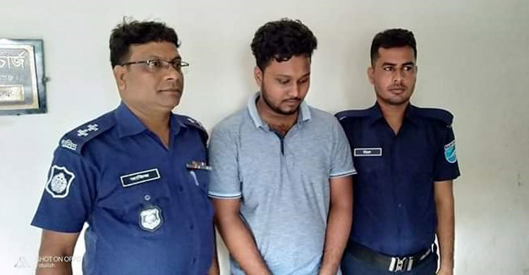 ভর্তির জন্য ৩৫ শিক্ষার্থীর কাছে টাকা নেয়া ইউসুফ গ্রেফতার