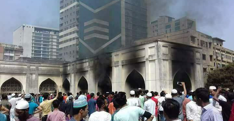 Baitul Mukarram market fire under control