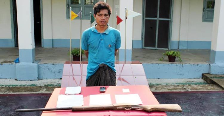 বান্দরবানে মগ লিবারেশন পার্টির শীর্ষ নেতা আটক
