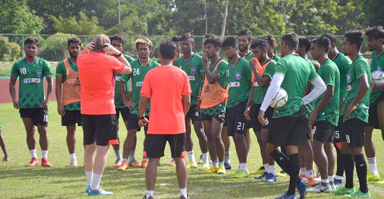 লাওসের মাঠেই কাজটা এগিয়ে রাখতে চান জামাল ভূঁইয়ারা