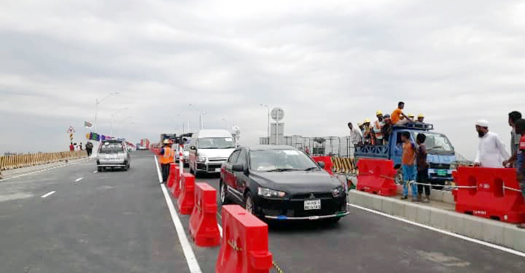 মেঘনা-গোমতি সেতুতে ১০ সেকেন্ডেই স্বয়ংক্রিয়ভাবে কাটা হবে টোল