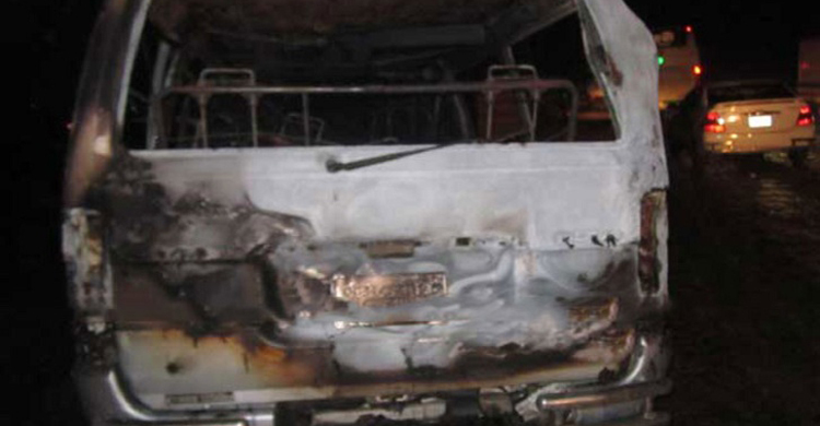 সিলিন্ডার বিস্ফোরণে দগ্ধ ১৭ যাত্রীর চারজনই আশঙ্কাজনক