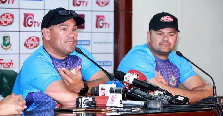 ‘একসঙ্গে এত সাংবাদিক কখনও দেখিনি’