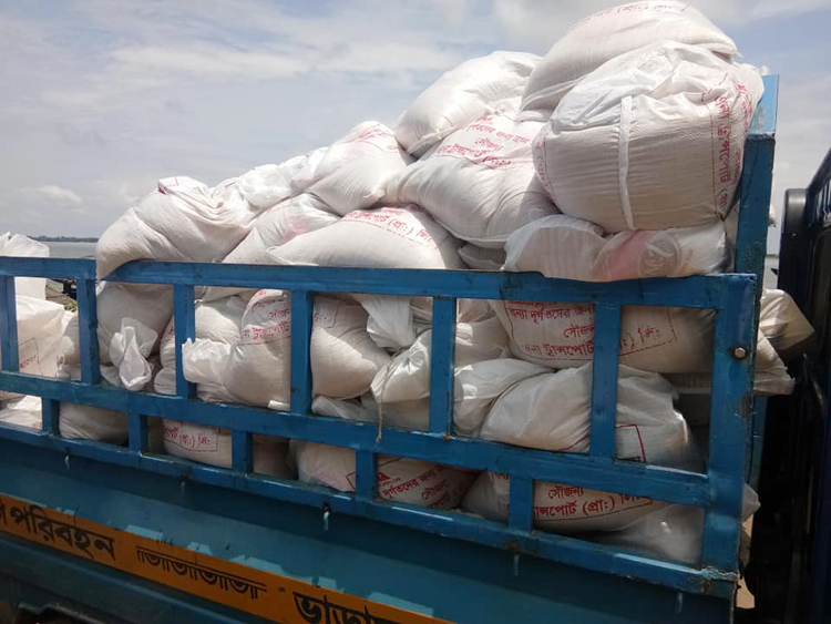 Ena-Relief-Distribution