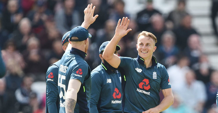 পাকিস্তানের বিশ্বরেকর্ডকে হতাশায় পরিণত করল ইংল্যান্ড