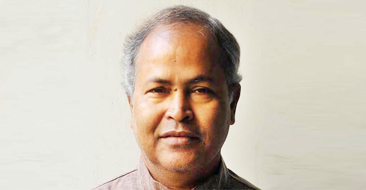 নিজ গ্রামে চিরনিদ্রায় শায়িত সাংবাদিক হাসান আরেফিন