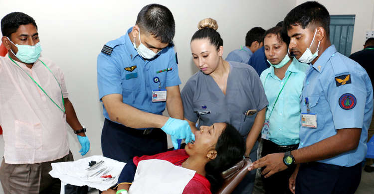 বিমান বাহিনীর যৌথ মহড়া পরিদর্শনে মার্কিন রাষ্ট্রদূত