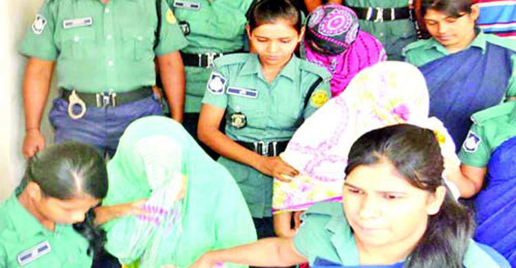 জেএমবির ৩ নারী সদস্যের বিরুদ্ধে চার্জশিট গ্রহণ
