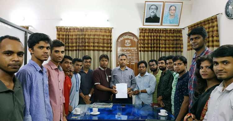 নতুন প্রক্টরের কাছে জবি প্রেস ক্লাবের ৭ দাবি