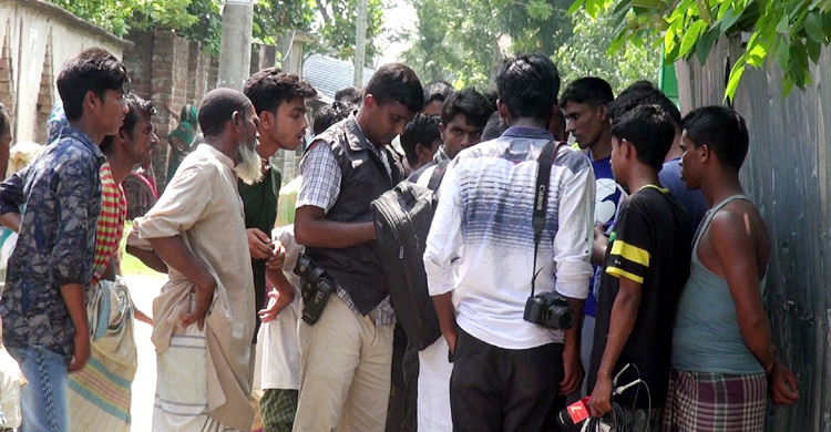 জামাইকে কুপিয়ে মেরে ফেলল সৎশ্বশুর