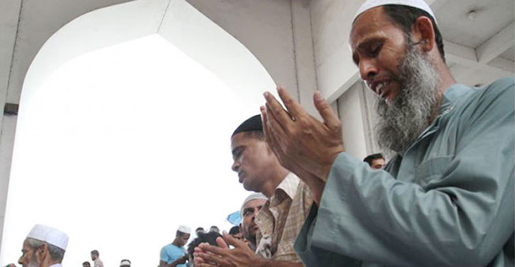 পবিত্র লাইলাতুল কদর শনিবার