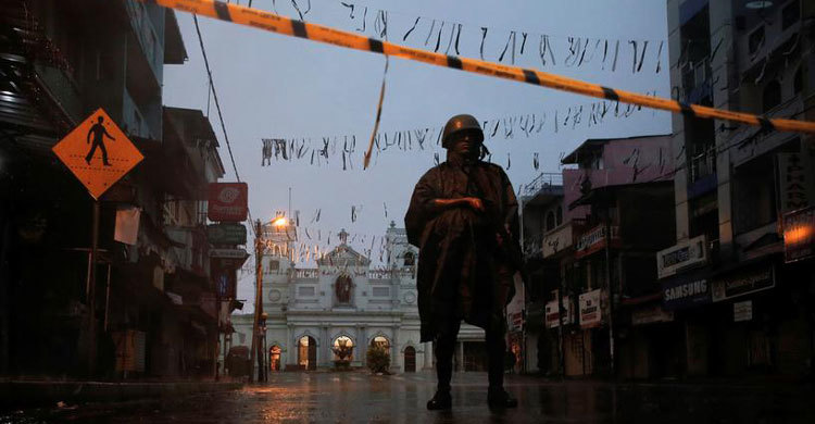 Sri Lankans urged to avoid mosques, churches