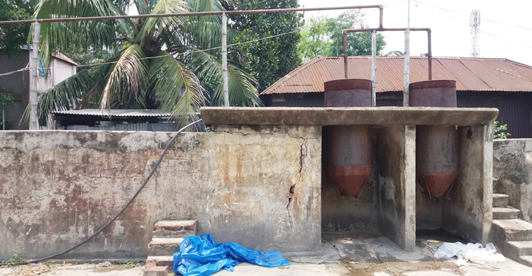বন্ধ চাতাল মালিকরা পেয়েছেন চাল সরবরাহের কাজ