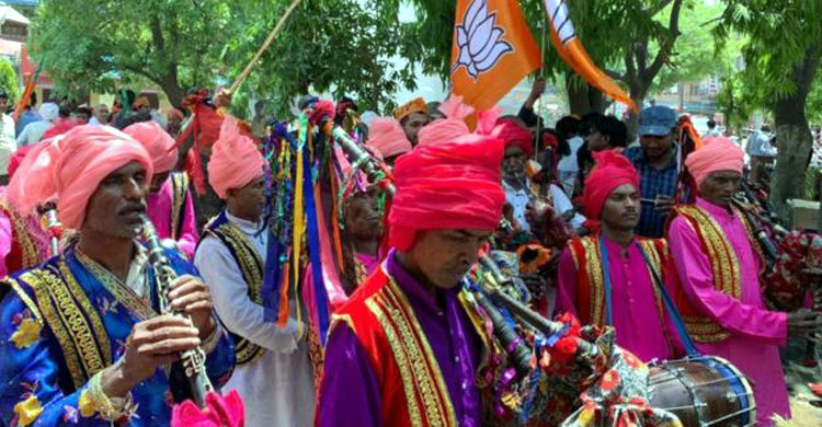 ভোটারদের ধন্যবাদ দিতে বারানসিতে মোদি