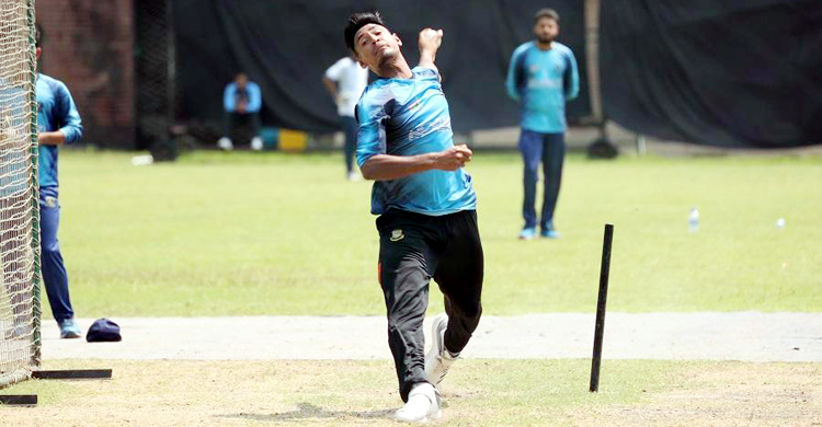 প্রিমিয়ার লিগে ফিরে দুর্বার মোস্তাফিজ