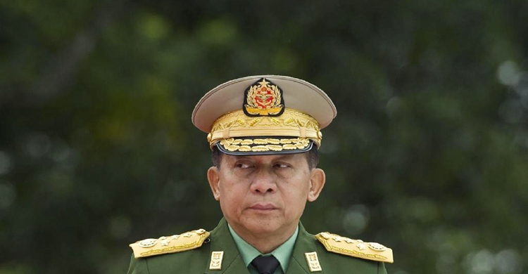 US imposes sanctions on Myanmar army chief over Rohingya abuses