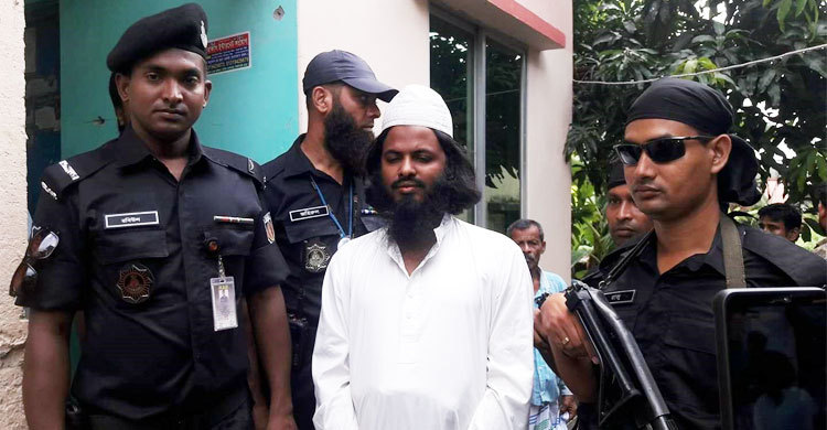 চার ছাত্রীকে যৌন হয়রানি, বড় হুজুর বললেন ষড়যন্ত্র