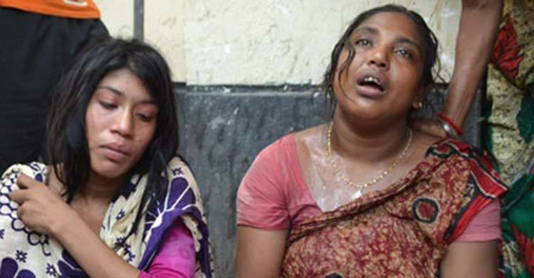 গাড়ি না ধোয়ায় সহকারীকে পিটিয়ে হত্যার অভিযোগ, চালক আটক
