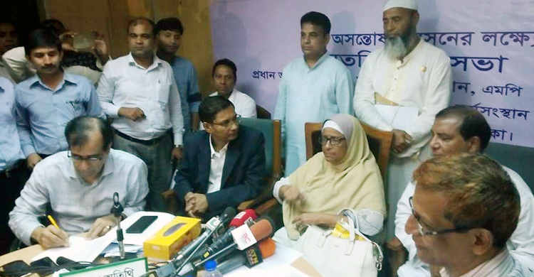 নৌযান শ্রমিকদের ধর্মঘট স্থগিত