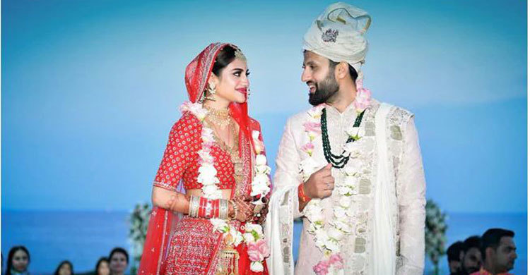 Nusrat Jahan gets married in Turkey