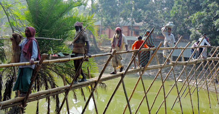 স্বাধীনতার পর থেকে থেকে এভাবেই চলছে