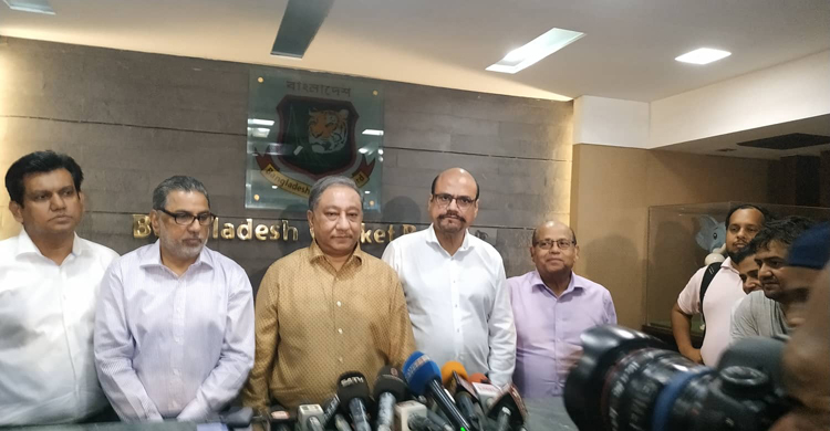 অনেক হাই প্রোফাইল কোচই আগ্রহী ছিলেন : পাপন