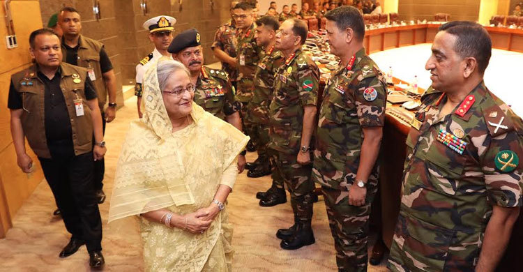 PM asks army to stand by people always