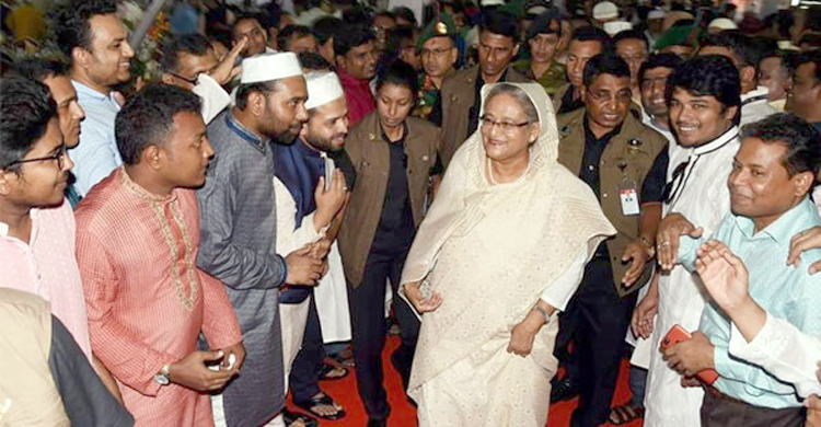 প্রধানমন্ত্রীর সঙ্গে পেশাজীবীদের ইফতার মঙ্গলবার