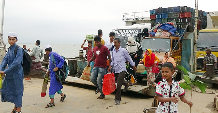 ঈদের জন্য প্রস্তুত দৌলতদিয়া ঘাট