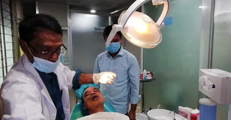 শোক দিবসে সিরাজুল ইসলাম মেডিকেলে বিনামূল্যে চিকিৎসা প্রদান